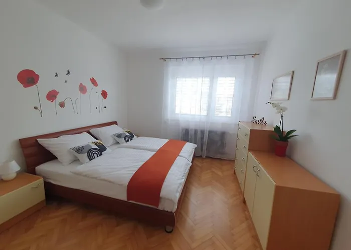 Apartment Sonata